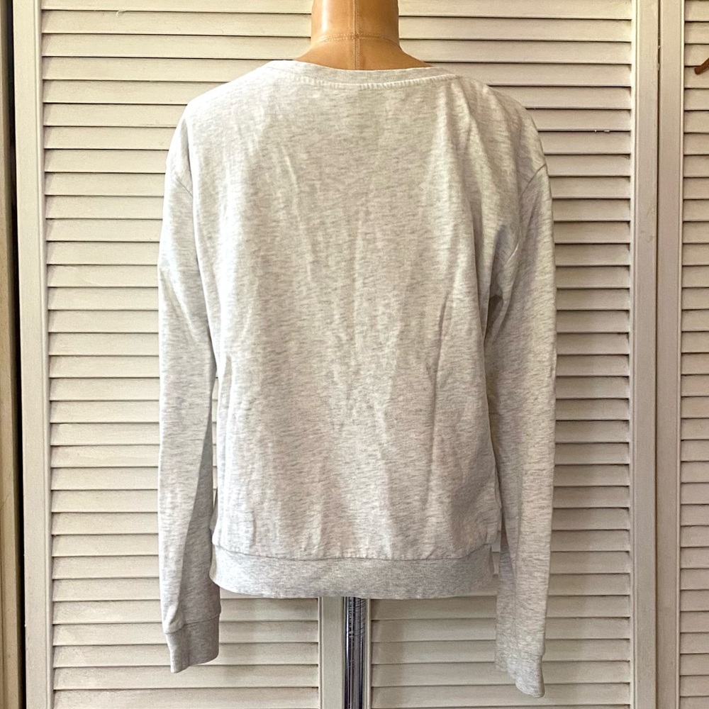 H&M Sweater Top Women’s Small Light Gray Heather Casual Lightweight Pull Over - Picture 3 of 5